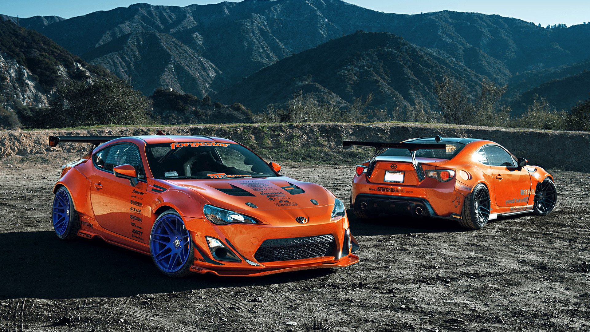 九游官网入口-2018年季后赛：库里百发百中的远距离三分，打破多项NBA历史纪录，库里2018总决赛数据统计